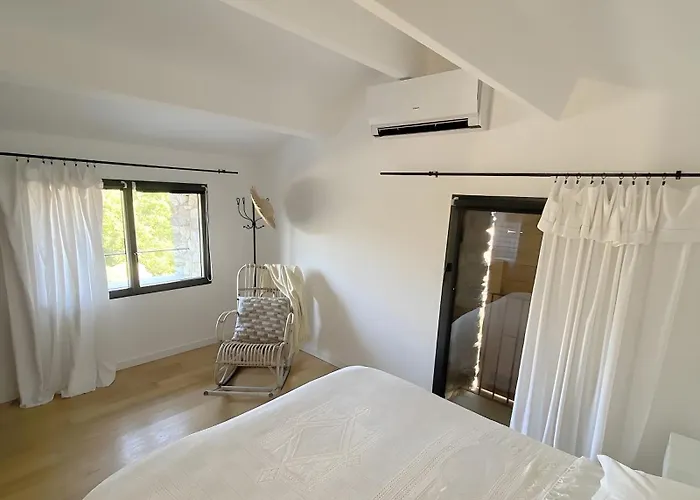 Penzion D'hote Bergerie A Maredda Murato